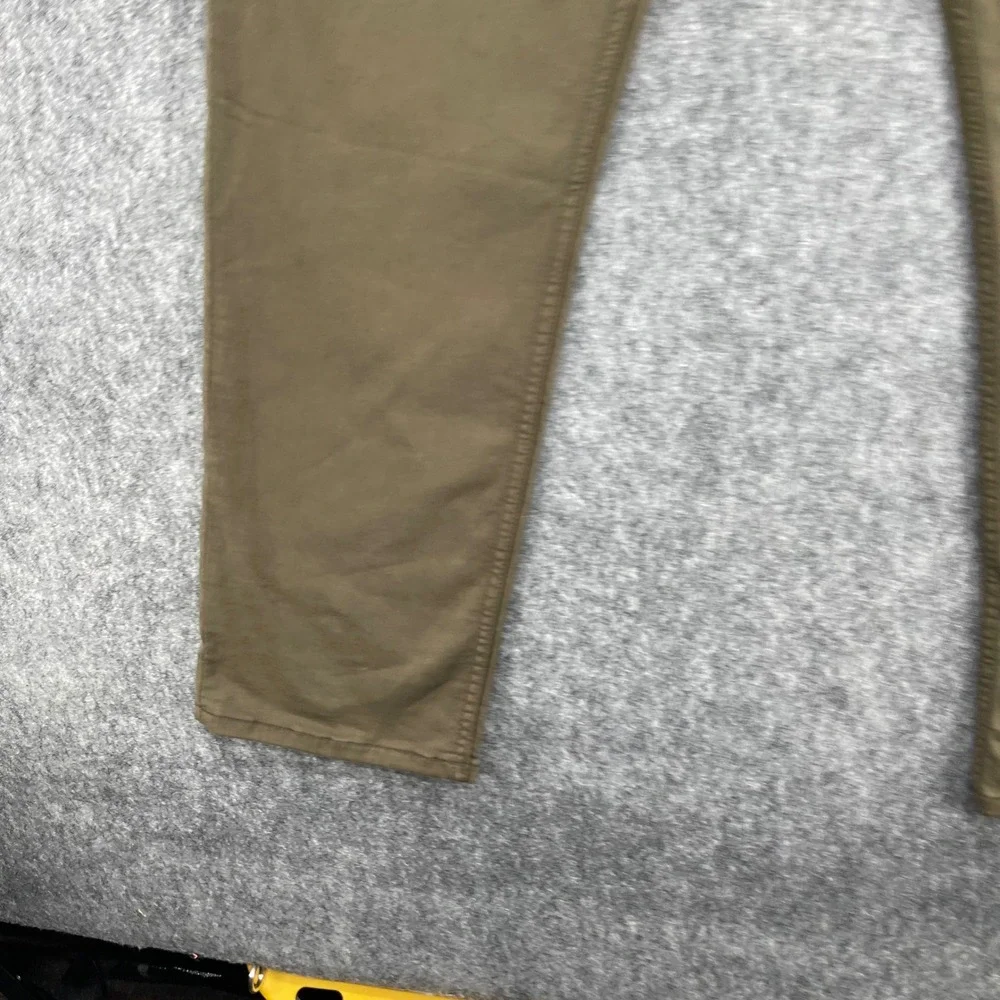 TPJ Pants Mens 38X32 Athletic Fit Leg Stretch Olive Green
